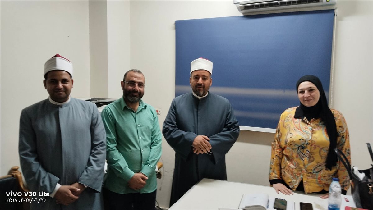 جانب من الزيارة 