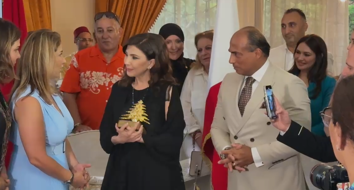 السفارة اللبنانية بالمغرب تكرم النجمة ماجدة الرومي تقديرًا لمشوارها الفني