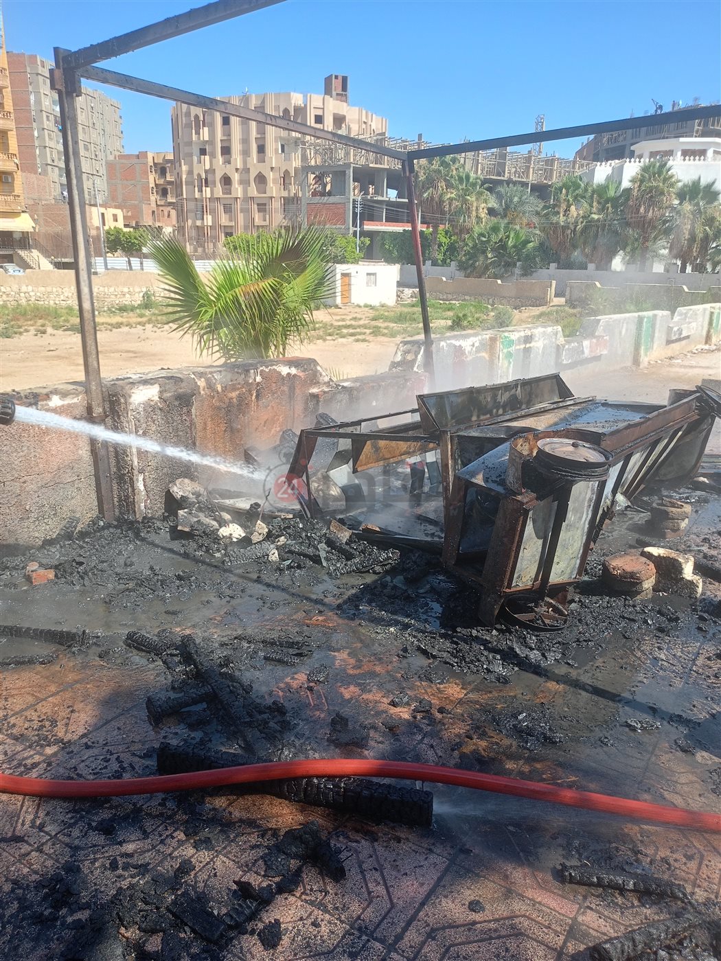  السيطرة على حريق نشب في كشك بالفيوم