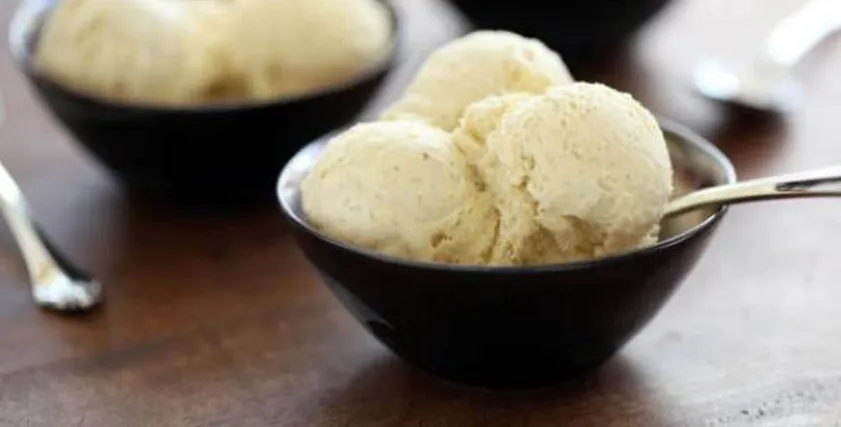 طريقة عمل الآيس كريم بالفانيليا