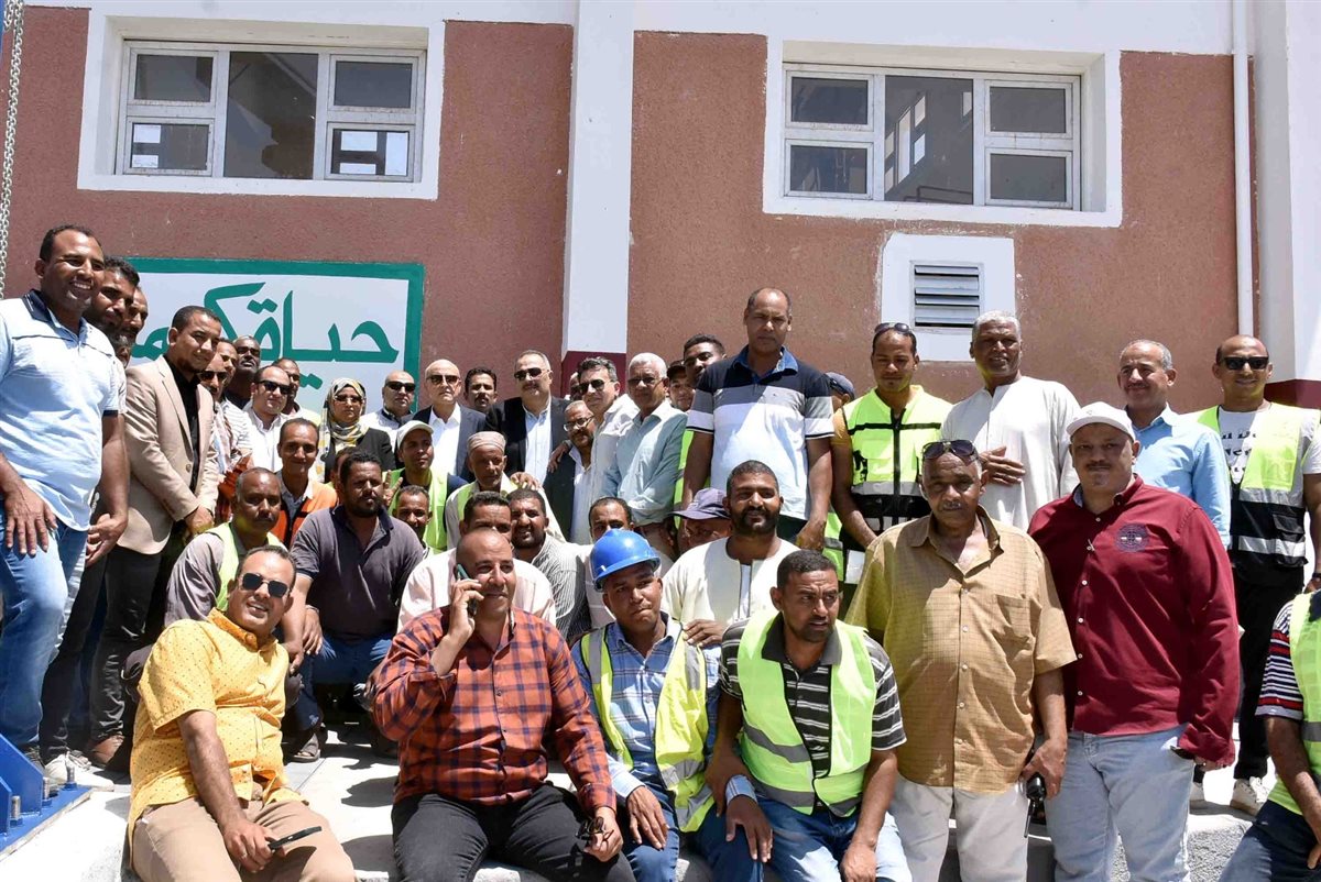 محافظ الأقصر يفتتح مشروعات تنموية بإسنا