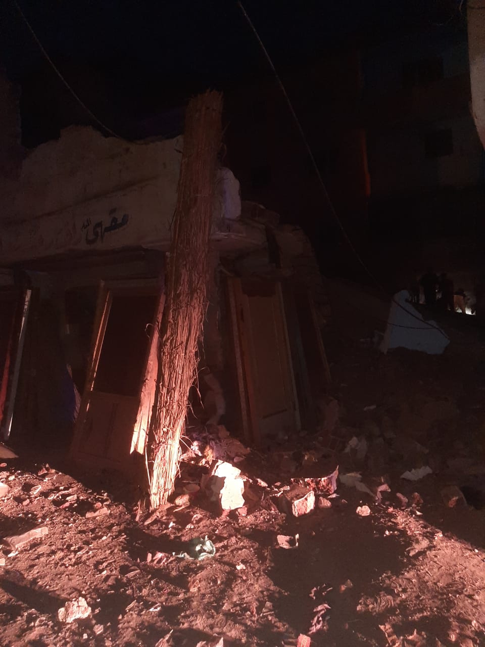 إنهيار عقار من 3 طوابق بالرياض بكفر الشيخ