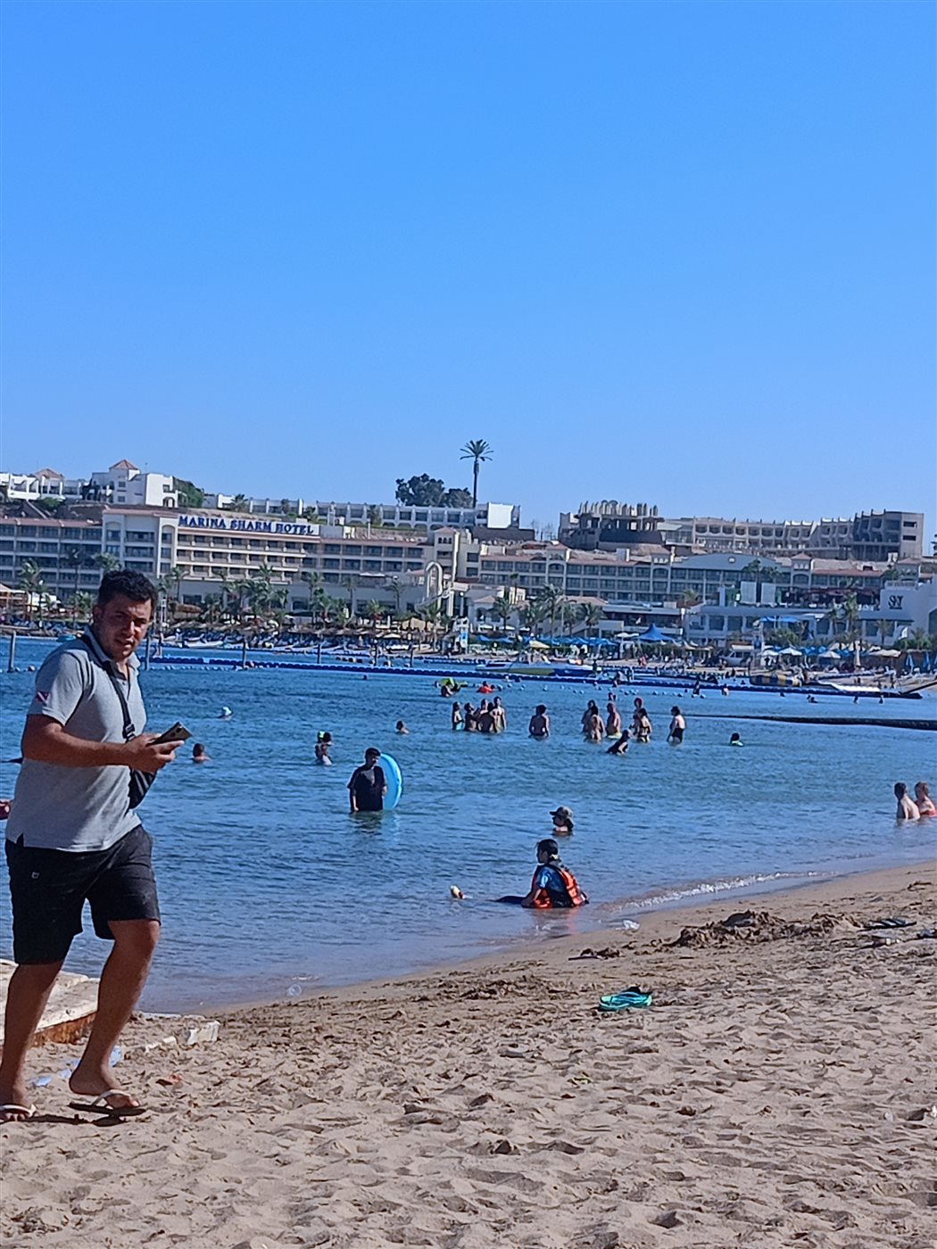 وقف رحلات الباراشوت في شواطئ شرم الشيخ 