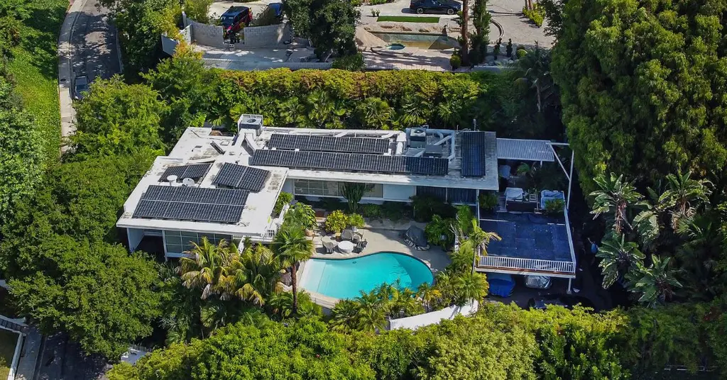 منزل براد بيت