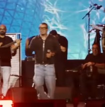 لقطات من إعلان الهضبة عمرو دياب لـ شركة أورانج