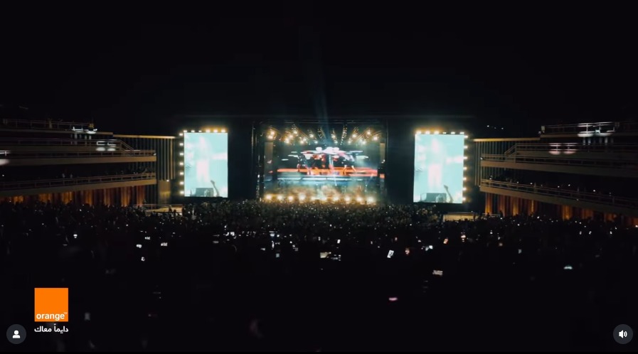 لقطات من إعلان الهضبة عمرو دياب لـ شركة أورانج