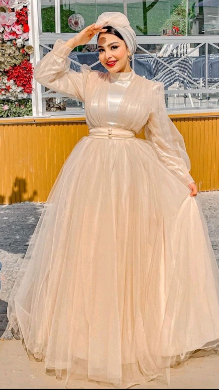 موضة فساتين السهرة للمحجبات 2025