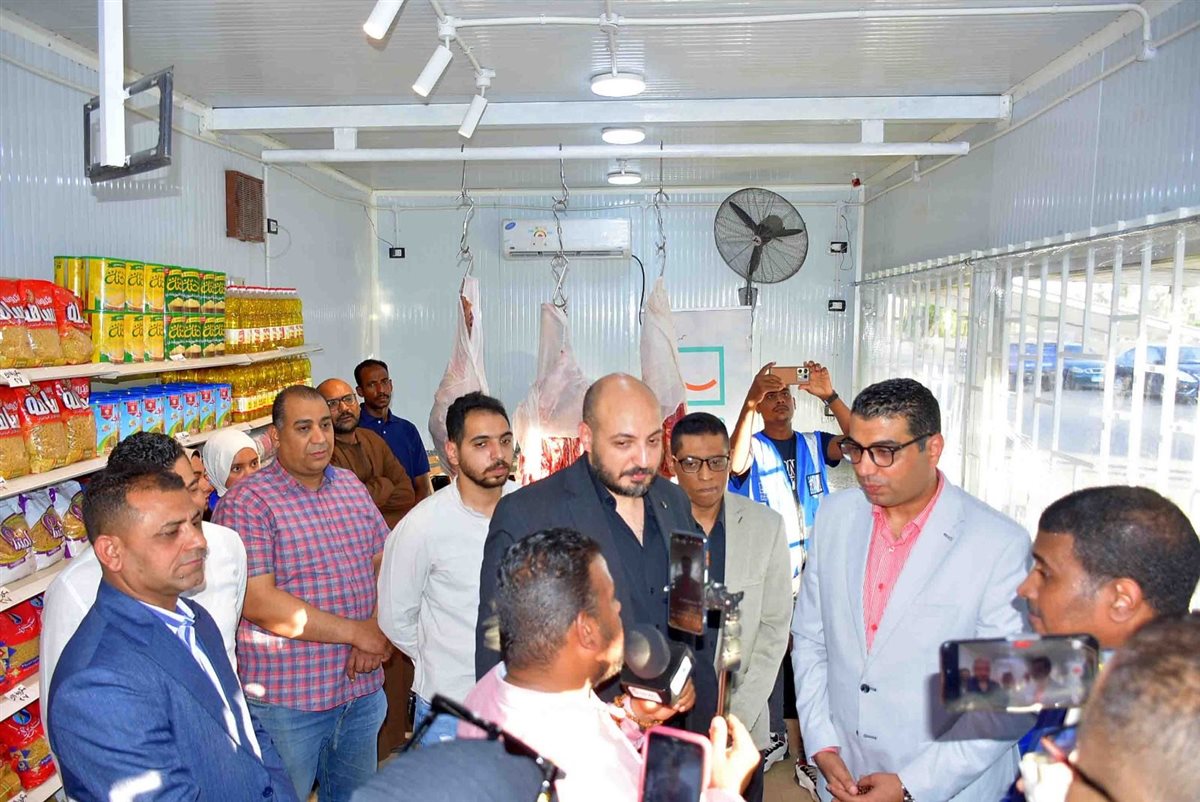 نائب محافظ الأقصر يفتتح منفذ لبيع اللحوم بأسعار مخفضة
