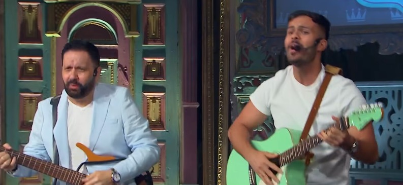 <strong>إدوارد ونجله في ضيافة صاحبة السعادة</strong>