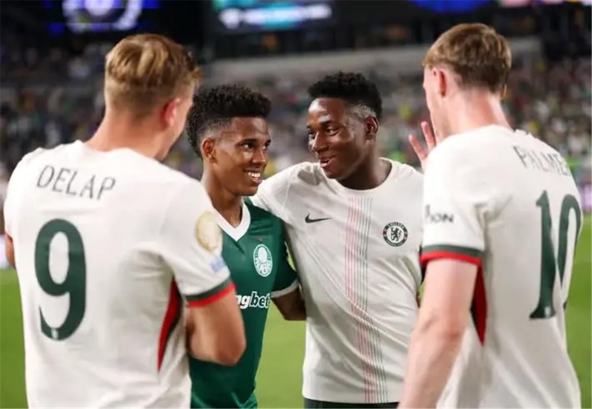 موعد مباراة تشيلسي وفلومينينسي في نصف نهائي كأس العالم للأندية 2025 والقنوات الناقلة