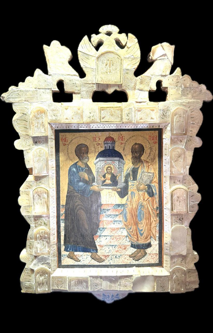 أيقونة نادرة تجسد روح التآخي والتضحية