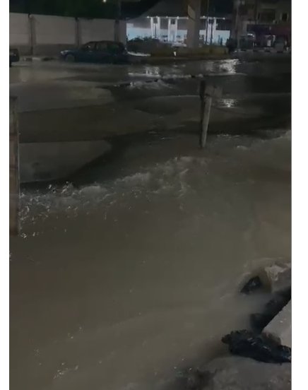 محافظ الإسماعيلية يتابع جهود الأجهزة التنفيذية بالمحافظة للتعامل مع تداعيات كسر خط مياه شرب