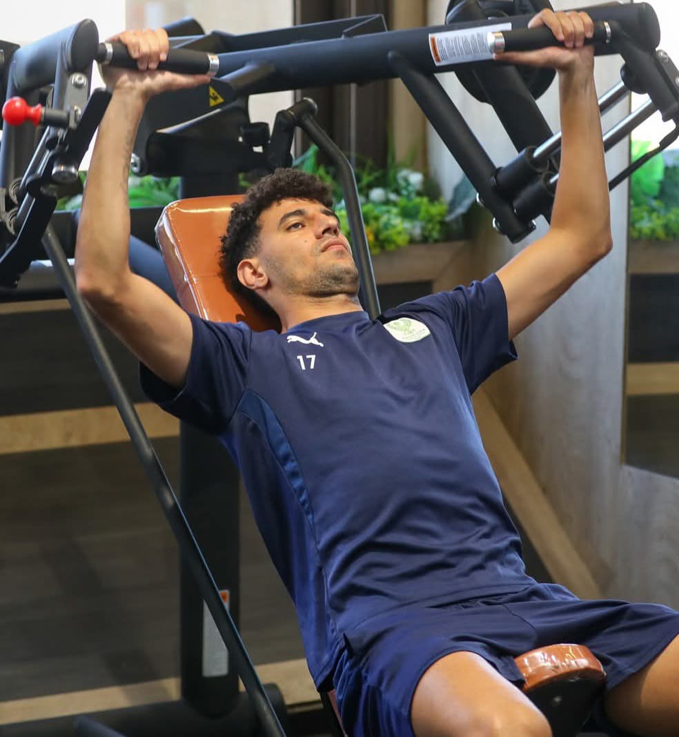 <strong>جانب من تدريبات الفريق الأول للكرة بالنادي المصري على مدار اليوم بمعسكره المغلق المقام حاليا بأحد فنادق مدينة بورفؤاد استعدادًا لانطلاق الموسم الكروي الجديد</strong>