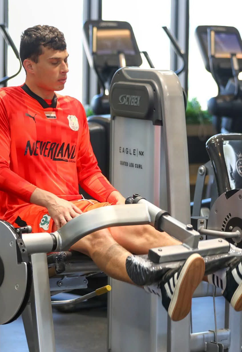 <strong>جانب من تدريبات الفريق الأول للكرة بالنادي المصري على مدار اليوم بمعسكره المغلق المقام حاليا بأحد فنادق مدينة بورفؤاد استعدادًا لانطلاق الموسم الكروي الجديد</strong>