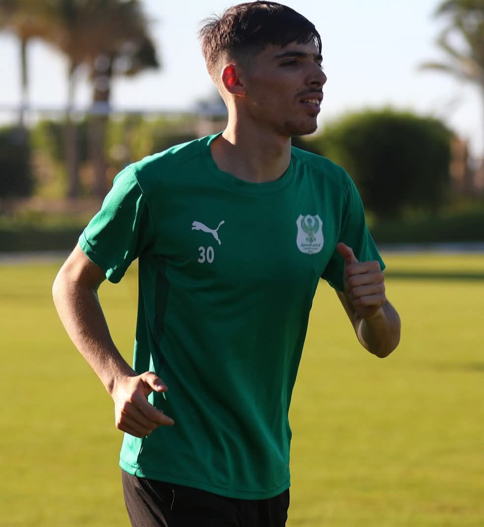 <strong>جانب من تدريبات الفريق الأول للكرة بالنادي المصري على مدار اليوم بمعسكره المغلق المقام حاليا بأحد فنادق مدينة بورفؤاد استعدادًا لانطلاق الموسم الكروي الجديد</strong>