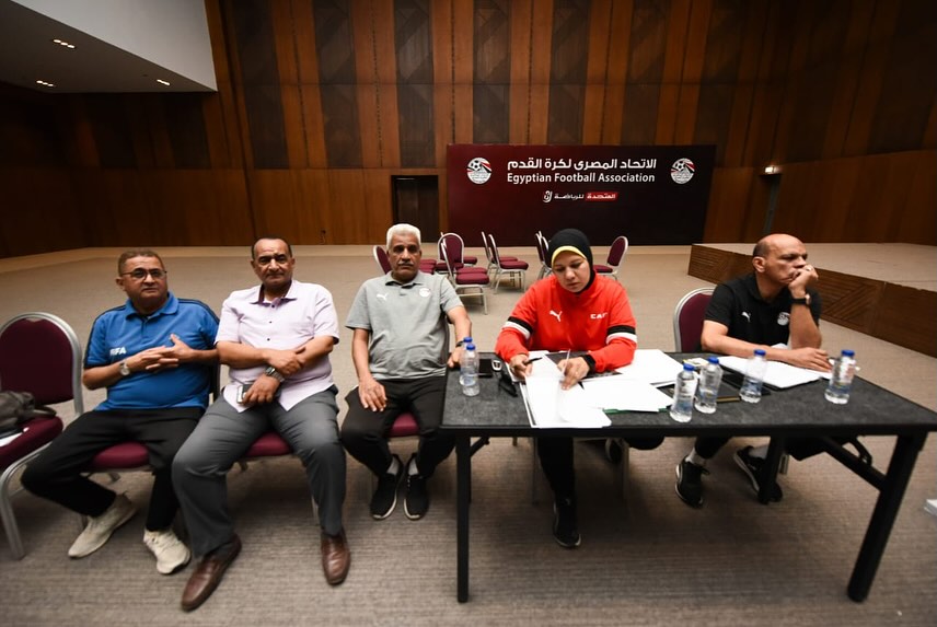 معسكر رخص الـ var