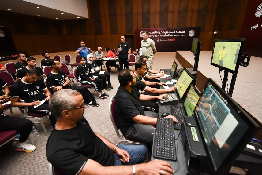 معسكر رخص الـ var