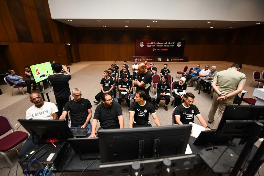 معسكر رخص الـ var