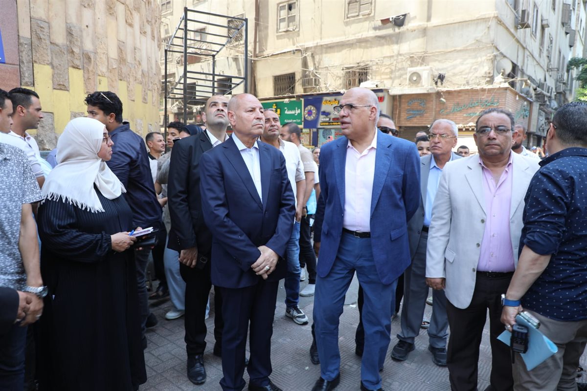 محافظ القاهرة خلال التفقد