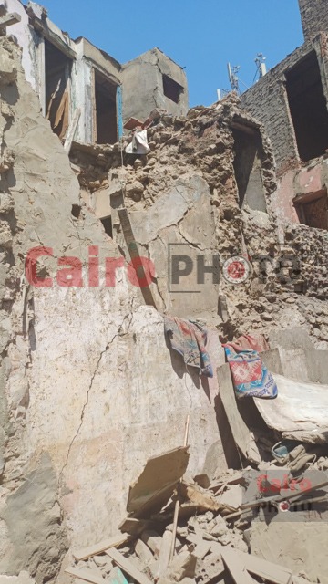 مصدر بمحافظة القاهرة: انهيار عقار بالسيدة زينب دون خسائر بشرية.. وإخلاء مبنى آخر مجاور له  