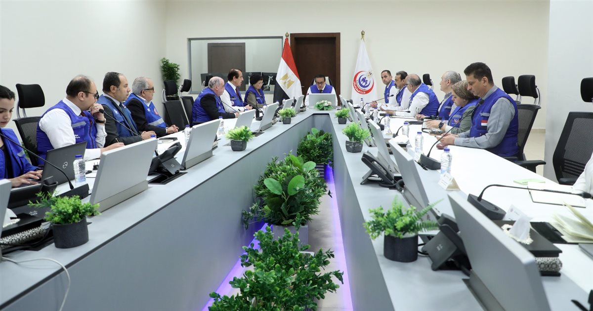 وزير الصحة يترأس غرفة الأزمات المركزية