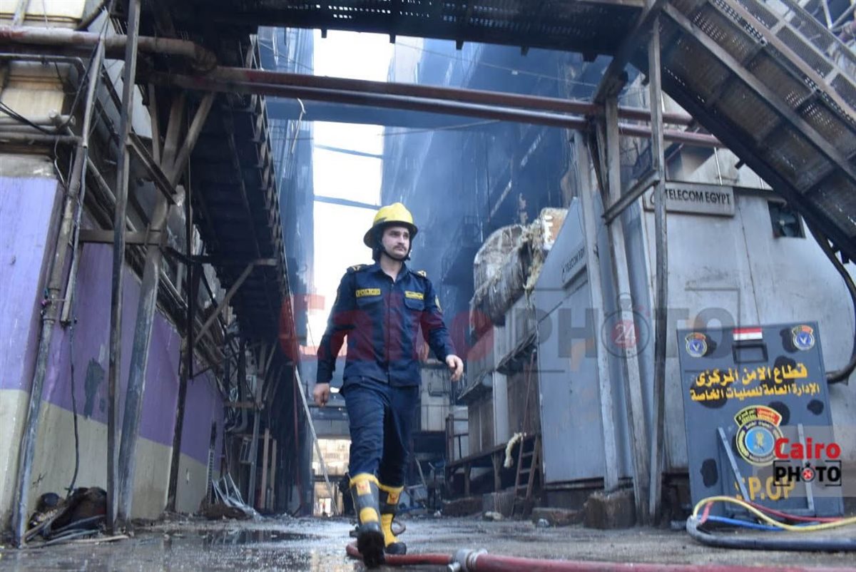 الحماية المدنية بحريق سنترال رمسيس