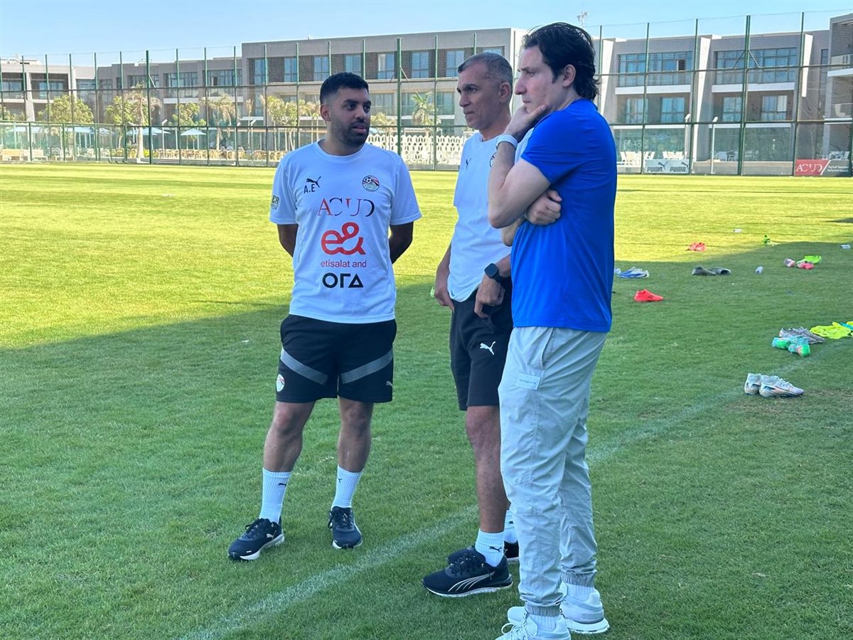 منتخب الشباب يواصل تدريباته.. ونبيه يشيد بحماس اللاعبين