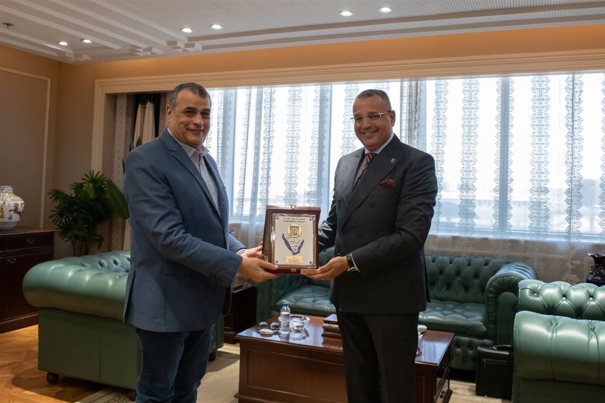 وزير الإنتاج الحربى مع محافظ جنوب سيناء 