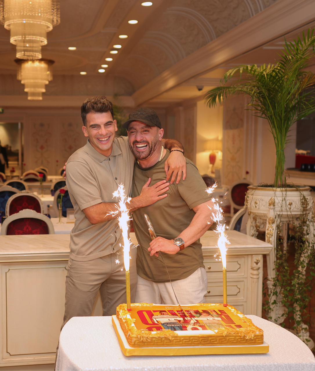 زيزو والسقا في فندق Palazzo Versace Dubai بالعاصمة الإماراتية دبي