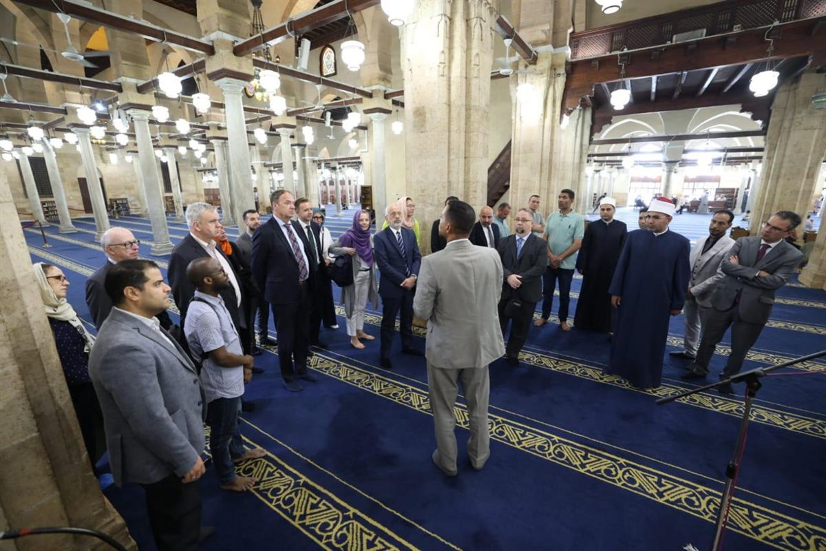 جانب من الاستقبال