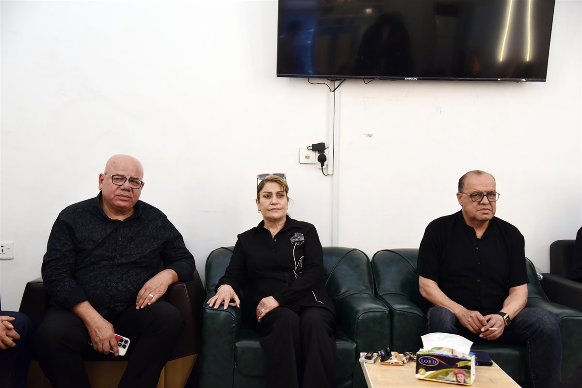 لقطات من عزاء الفنانة القديرة اقبال نعيم بعد وفاتها في الساعات الأخيرة