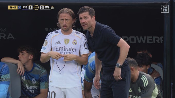 لقطات من مباراة مودريتش الأخيرة مع ريال مدريد 