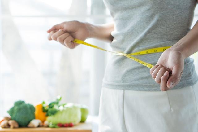 رجيم بدون حرمان ينزل 10 كيلو في الشهر