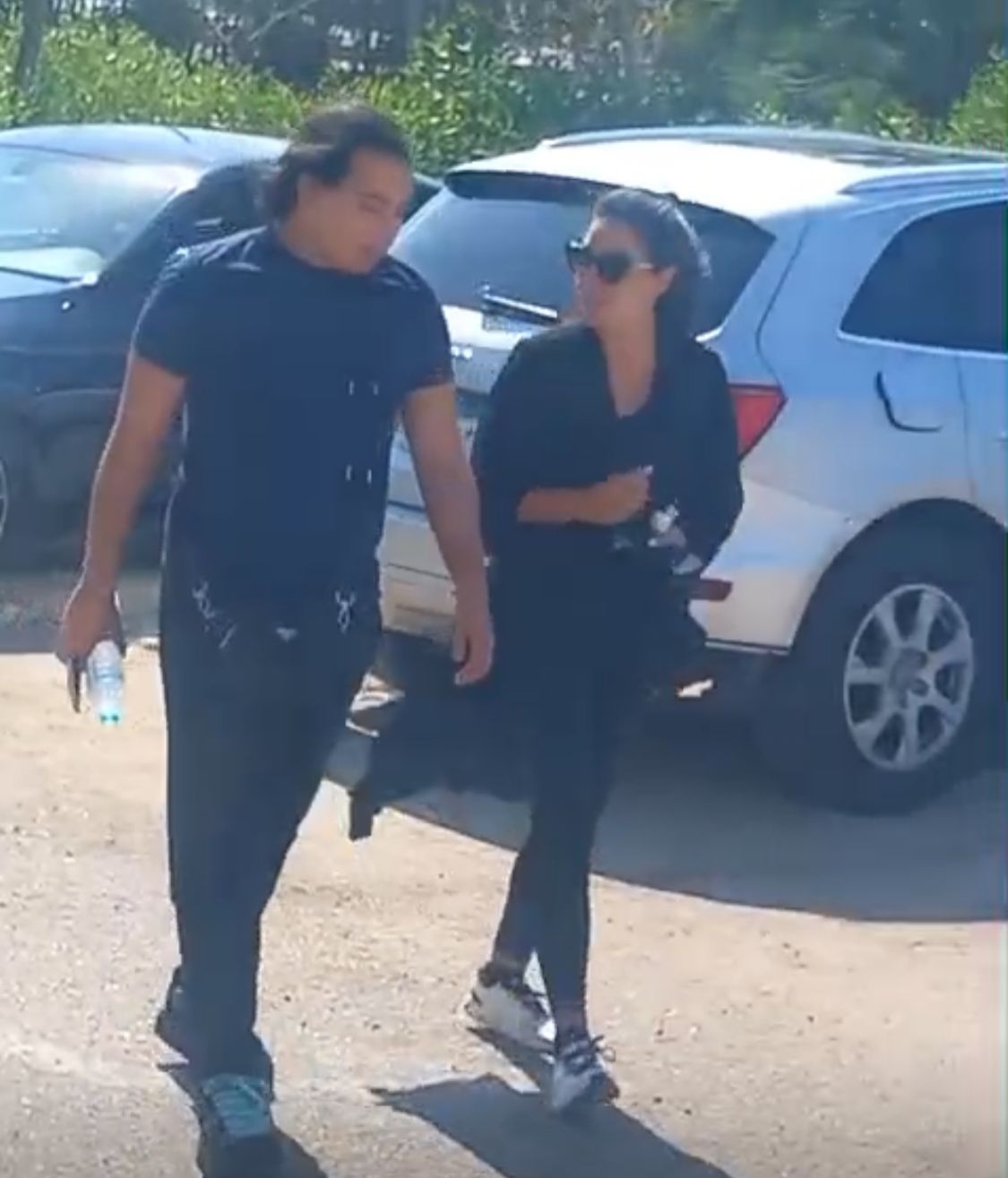 نسرين آمين في تشييع جنازة سامح عبد العزيز