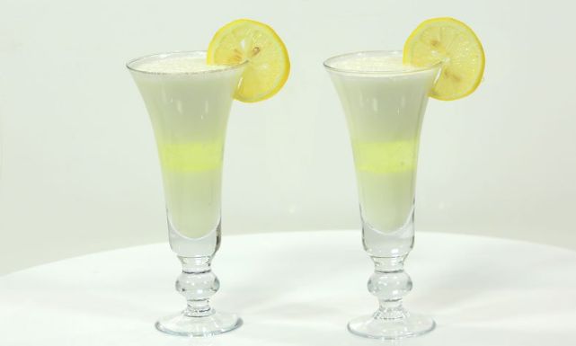 طريقة عمل عصير الليمون بالحليب