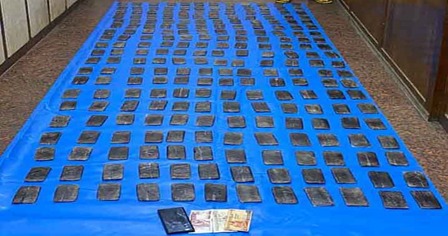 بؤرة اجراميه بتهمة جلب المواد المخدرة بالمحافظات (5)