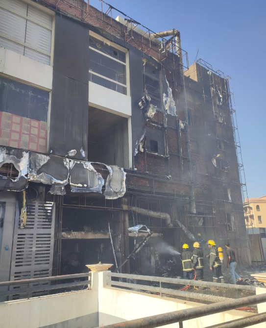 <strong>حريق في دبي مول</strong>