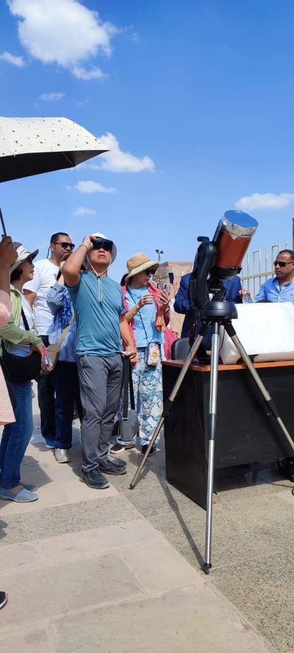 كسوف الشمس فوق معابد الكرنك