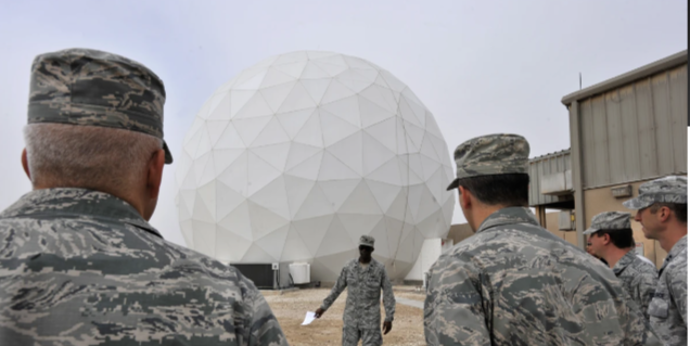 قاعدة العديد الجوية