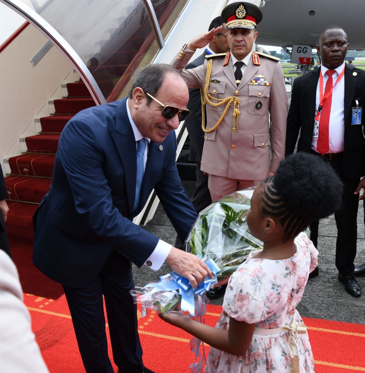 السيسي يصل إلى غينيا الاستوائية