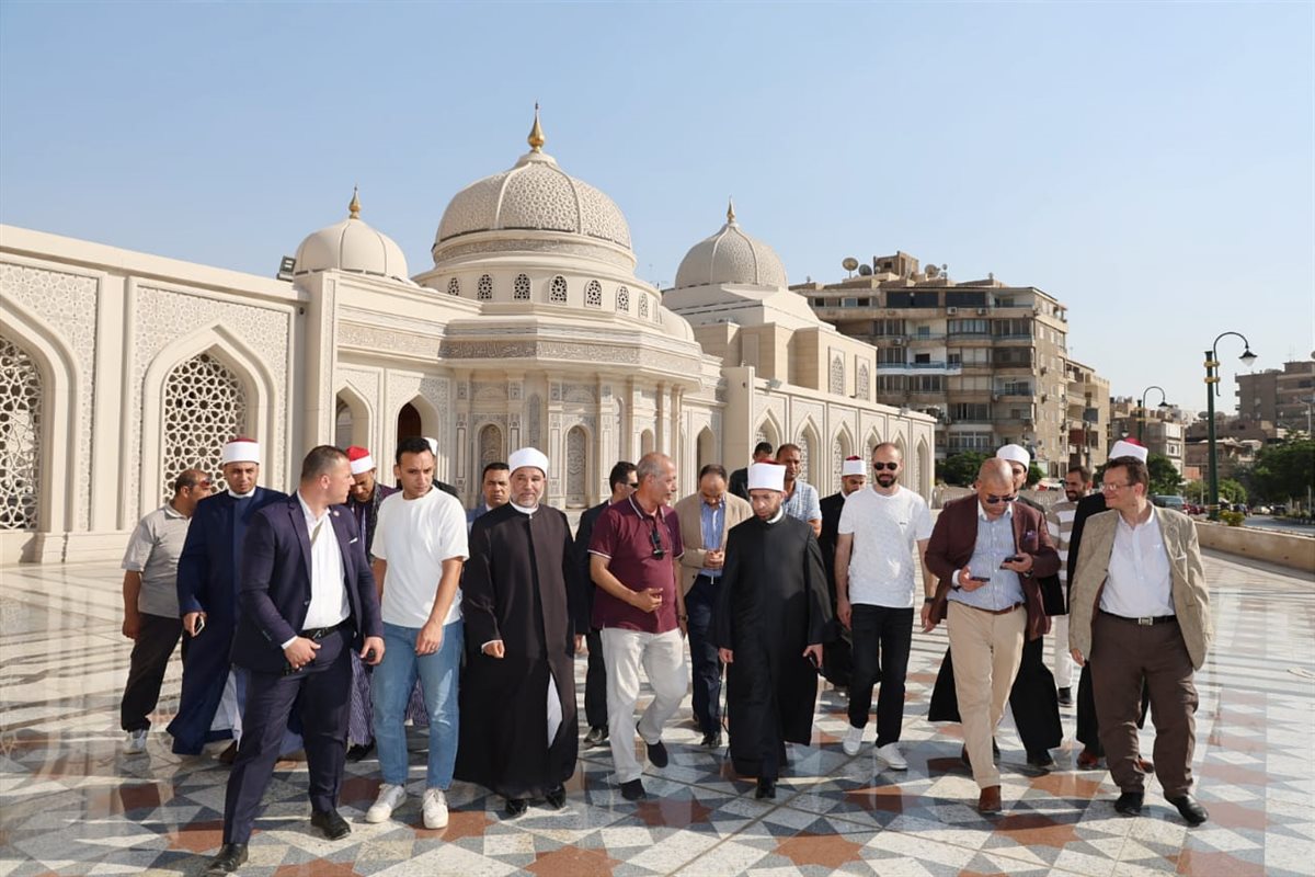 وزير الأوقاف يتفقد مسجد العلي العظيم بالقاهرة