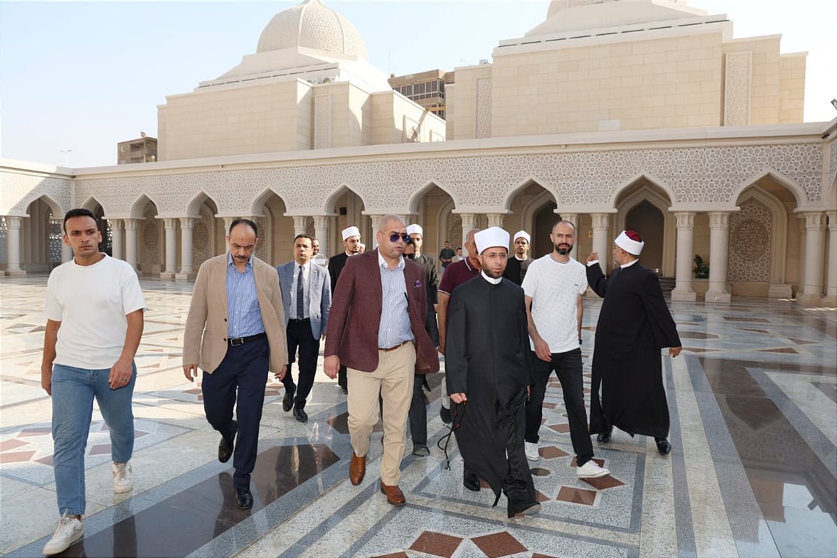 وزير الأوقاف يتفقد مسجد العلي العظيم بالقاهرة