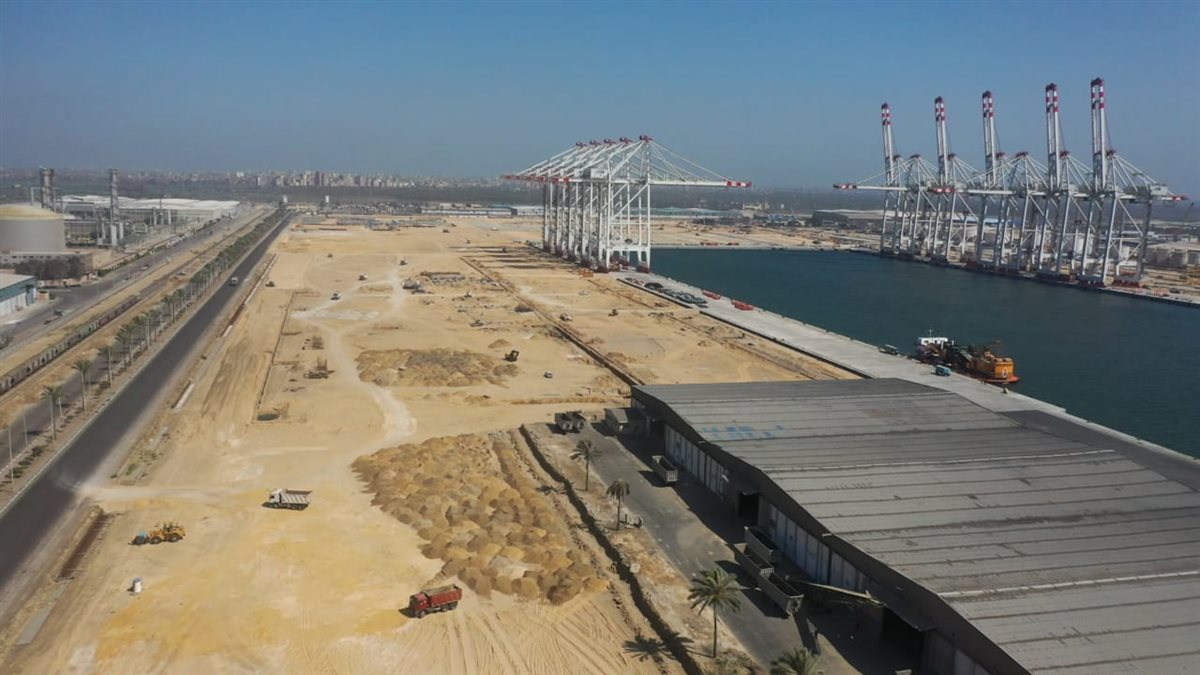 أحدث تصوير جوي لمحطة حاويات تحيا مصر 1  بميناء دمياط