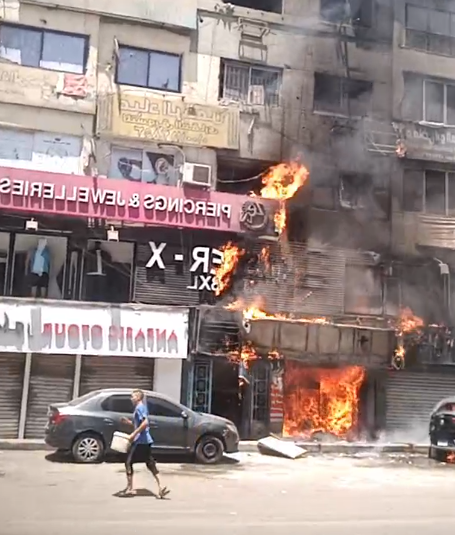 <strong>حريق محل تجاري بفيصل </strong>