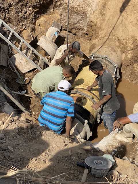 الانتهاء من إصلاح خط صرف صحي بالأقصر