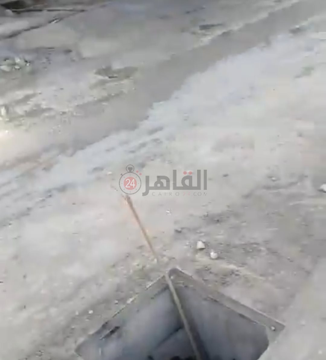 بالوعة صرف صحي دون غطاء 