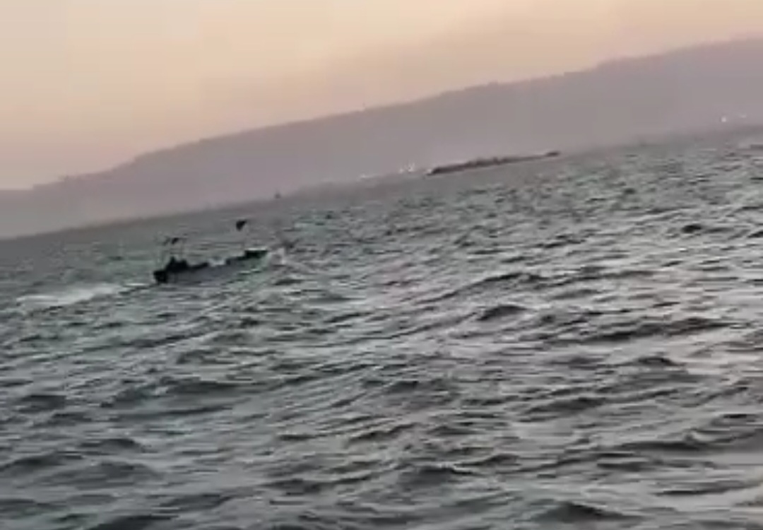 مركب صيد في خليج السويس