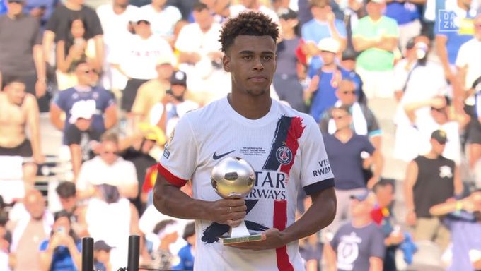 <strong>ديزيري دويه لاعب باريس سان جيرمان أفضل لاعب شاب في كأس العالم للأندية 2025</strong>