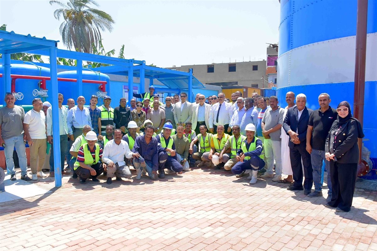 محافظ الأقصر يفتتح مشروع مياة بالزينية