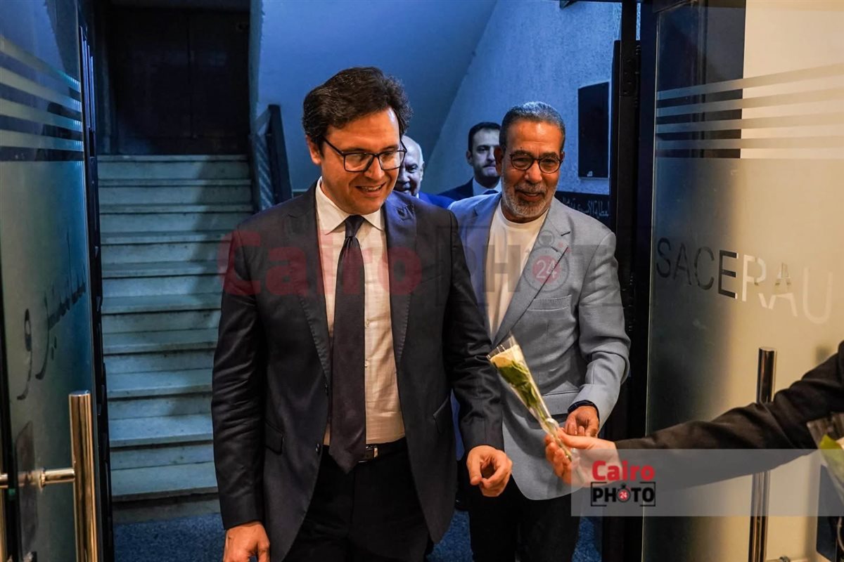 وزير الثقافة يفتتح مقر جمعية المؤلفين والملحنين الجديد ومدحت العدل يستقبله